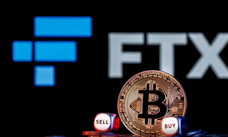 wind_myself's tweet photo. Over 180,000 people sold out in 24 hours! Bitcoin fell below the 20,000 mark, Ethereum fell 8%, and FTX token FTT plunged 30% https://t.co/zXLqB1b0SE