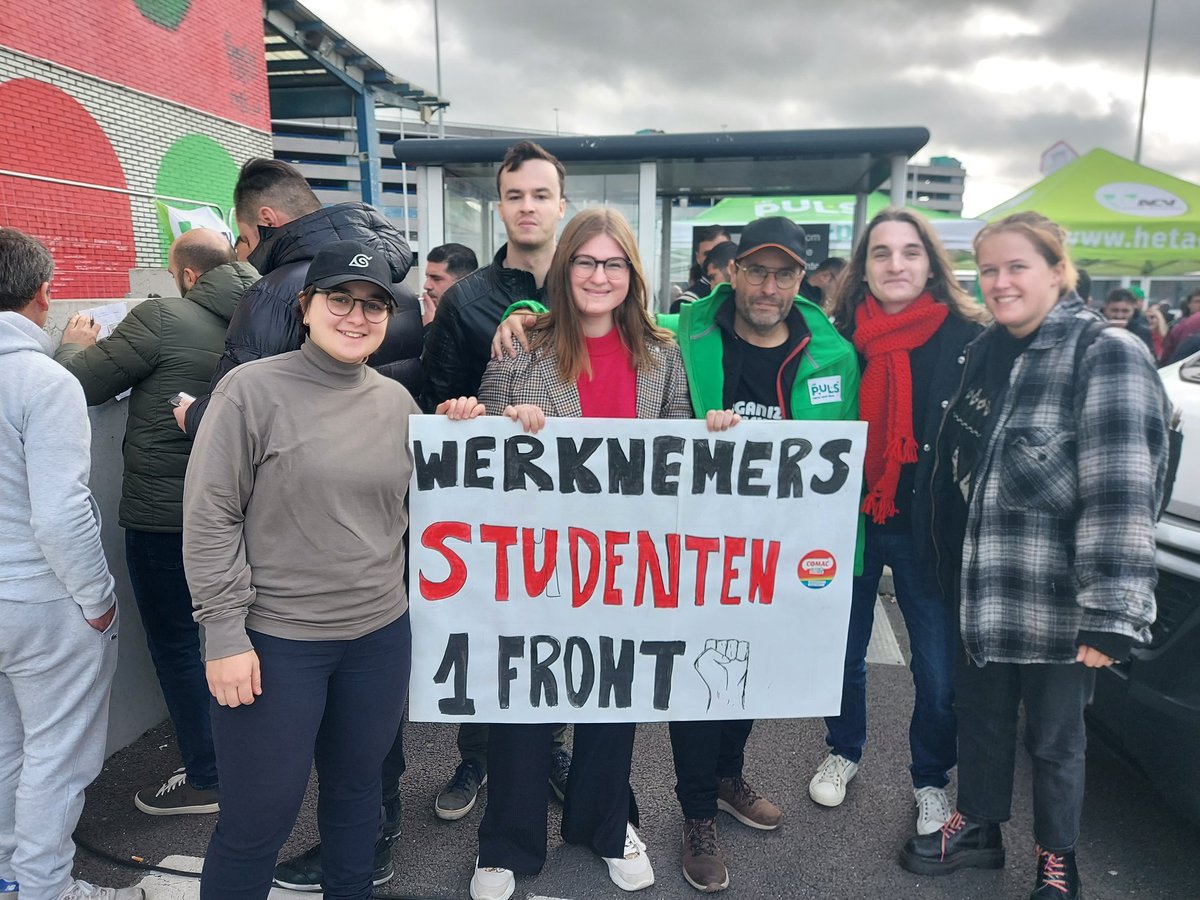 En kom nu niet zeggen dat de jongeren niet wakker liggen van hun toekomst ! 
#iksteundeactie