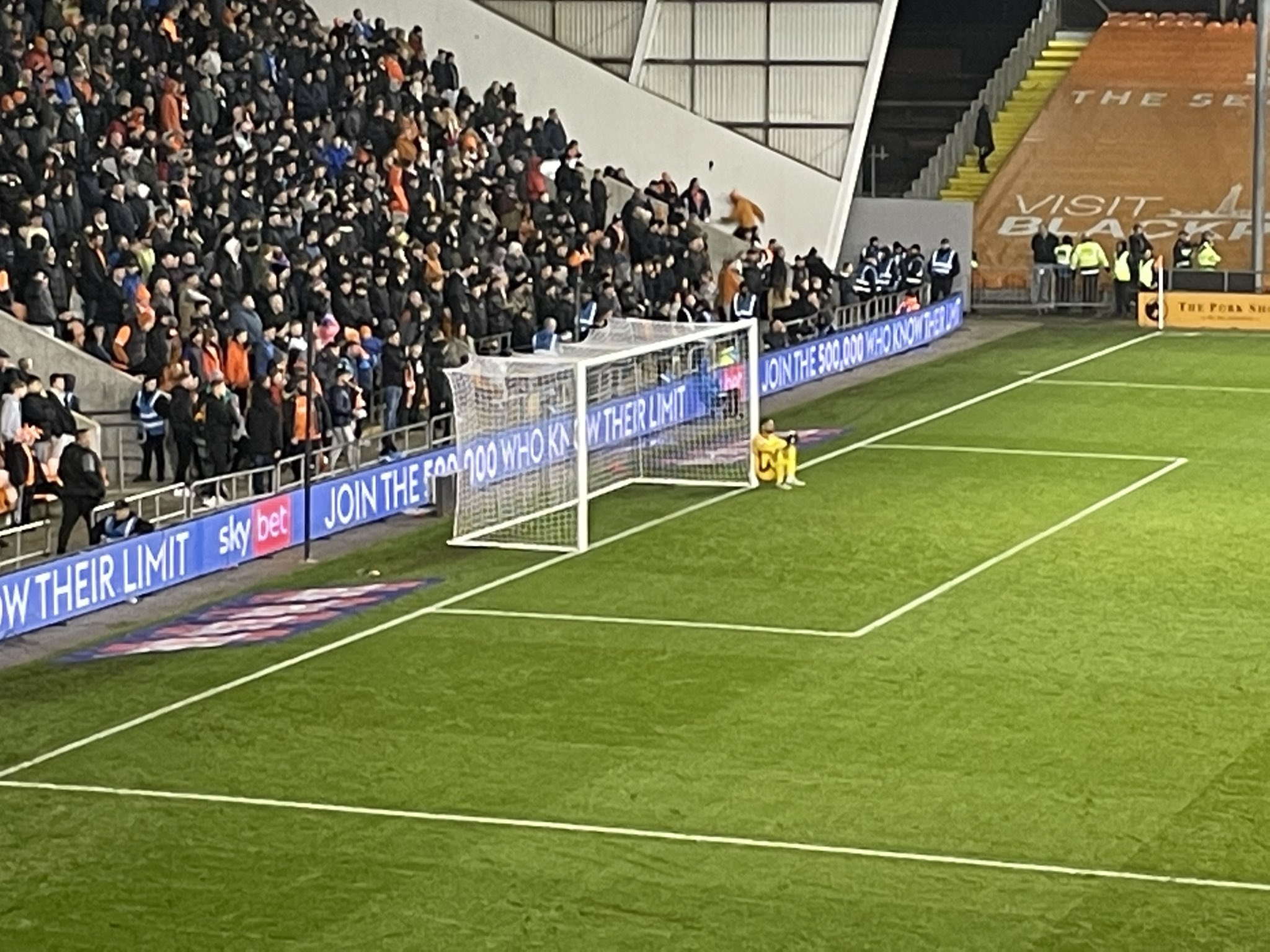 Football Away Days on Twitter "Middlesbrough’s goalkeeper must’ve had