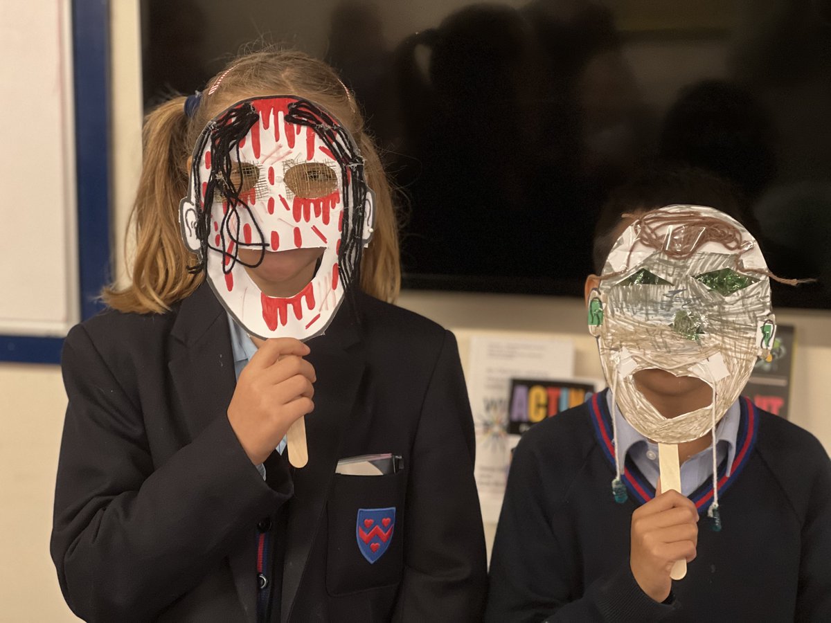 OPS_OratoryPrep's tweet image. In the first half of the Michaelmas Term, #Year5 spent their time in Drama studying Greek Theatre, where it all began. 

They explored amphitheatres, acted as part of a chorus and created their own masks - they all look incredible!

#OPSLearning #OPSDrama #GreekTheatre