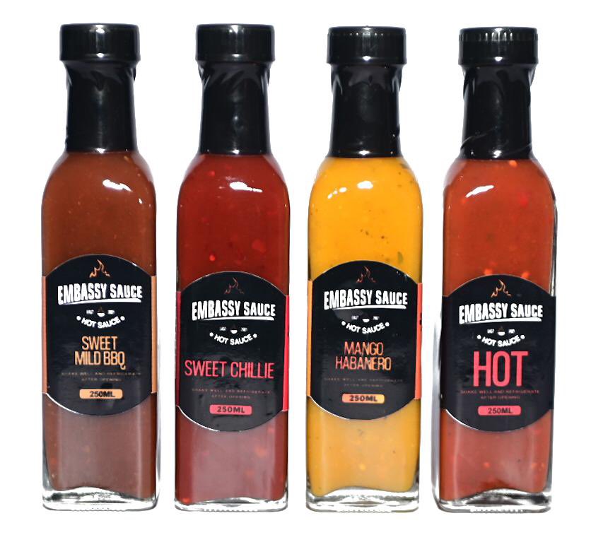 _BoxIt's tweet image. Embassy Sauce now available on BoxIt! Download the BoxIt app and order to get your choice of sauce. #Foodie #saucy #BoxIt