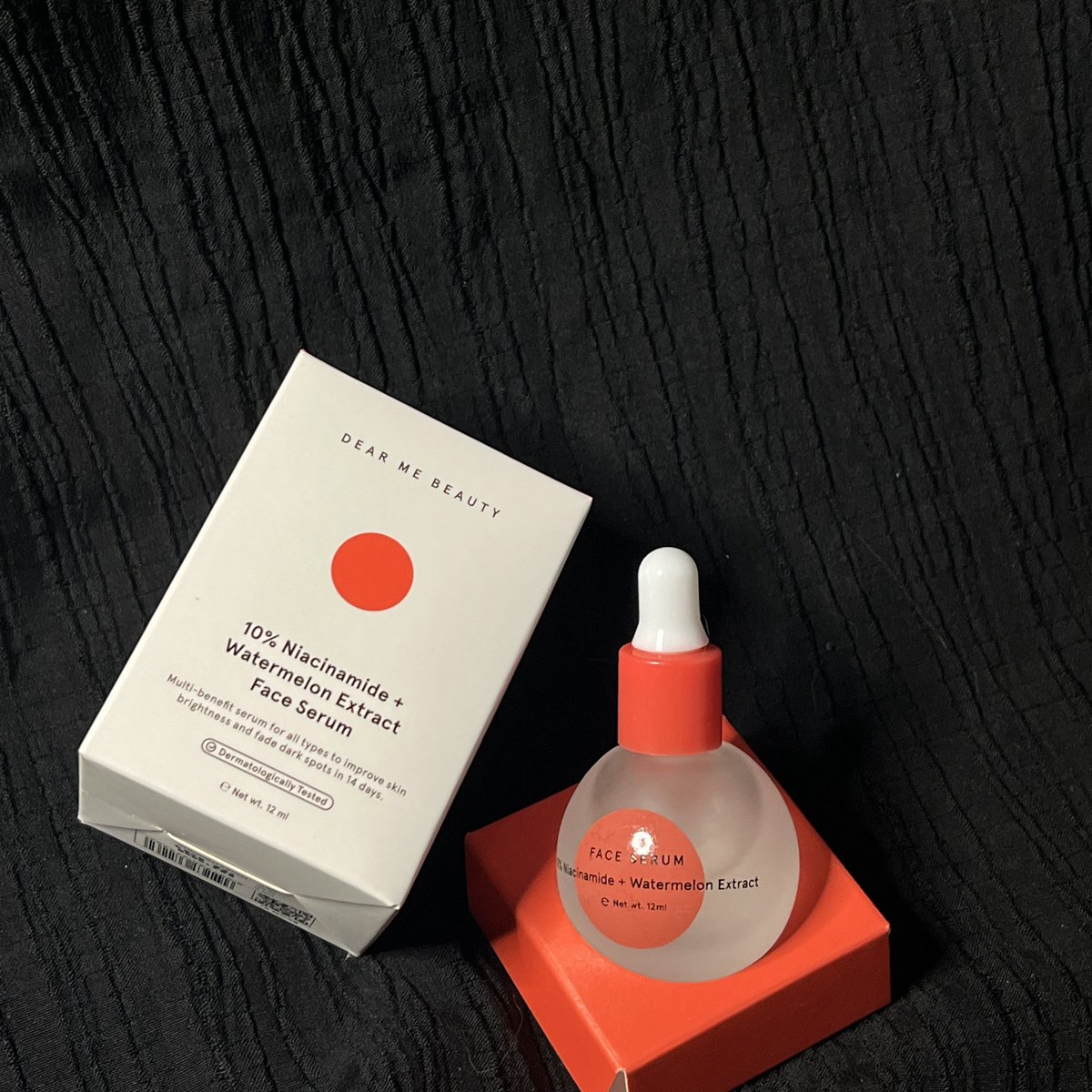 swextdemon's tweet photo. ada yg butuh brightening serum kah? aku mau giveaway dear me 10% niacinamide ini!

rules: follow @swextdemon 
rt &amp; like this tweet
rt &amp; like thread di bawah
reply dom!

kalau banyak yg ikutan aku tambahin 1 lg serumnya utk 2 pemenang, goodluck! ❤️ https://t.co/8jSPwptVwl