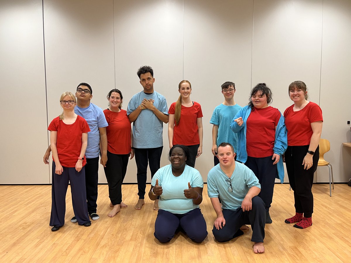 MagpieDance's tweet photo. Magpie Youth dancers had a great time performing 'Attract & Repel' at https://t.co/UyoH1zmacK at @GlassboxTheatre on Sunday! Thank you to the team at @LoopDanceCo for a fantastic event!
#udancemedway22 #udance #inclusivedance #dance #learningdisabilityarts #SENdance #magpiedance https://t.co/wV4SMewqtL