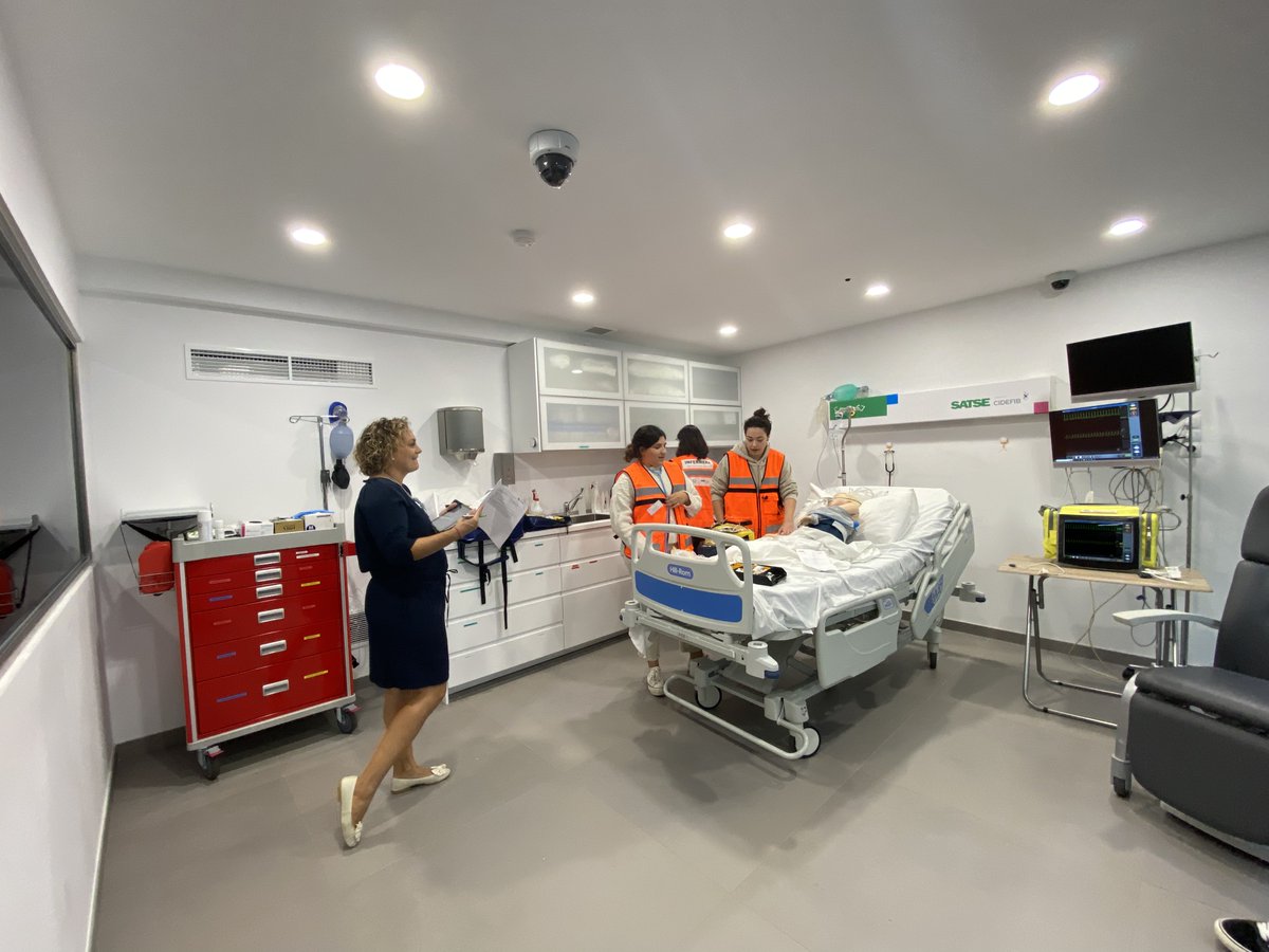 cidefib's tweet photo. ¡Mañana de simulación en SATSE Cidefib!
Estamos completamente inmersos en el Módulo de Soporte vital pediátrico del Máster en cuidados enfermeros al paciente crítico #MCEPC👏👏 https://t.co/uo1VT6q1Up