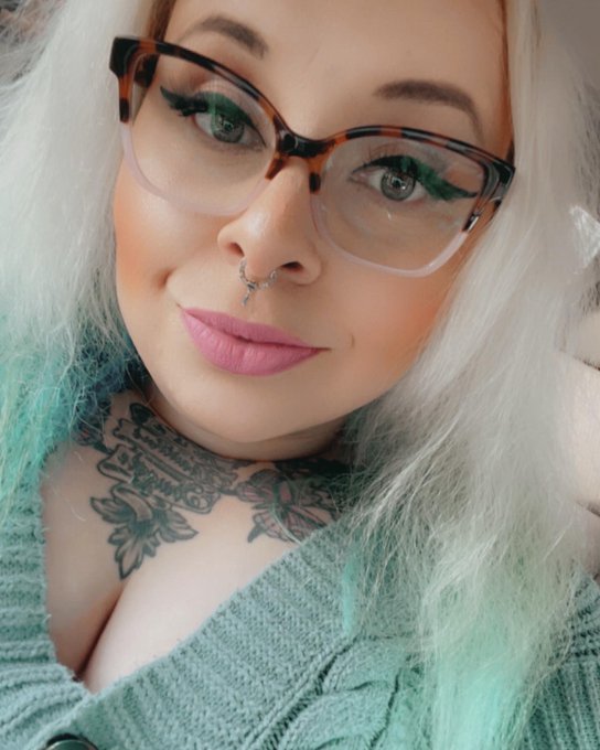 Just cuz it&rsquo;s been awhile https://t.co/vQbGtj3TBD<a href="/tag/booty"class="tags"><span>#booty</span></a><a href="/tag/curvy"class="tags"><span>#curvy</span></a><a href="/tag/inkedgirl"class="tags"><span>#inkedgirl</span></a><a href="/tag/pornhub"class="tags"><span>#pornhub</span></a><a href="/tag/adultwork"class="tags"><span>#adultwork</span></a><a href="/tag/customcontent"class="tags"><span>#customcontent</span></a>