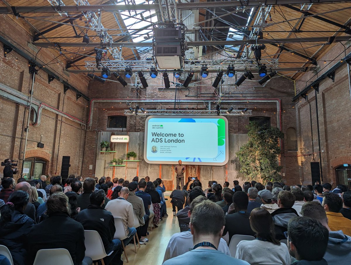 KseniiaS's tweet image. #AndroidDevSummit Form Factors has started 💚