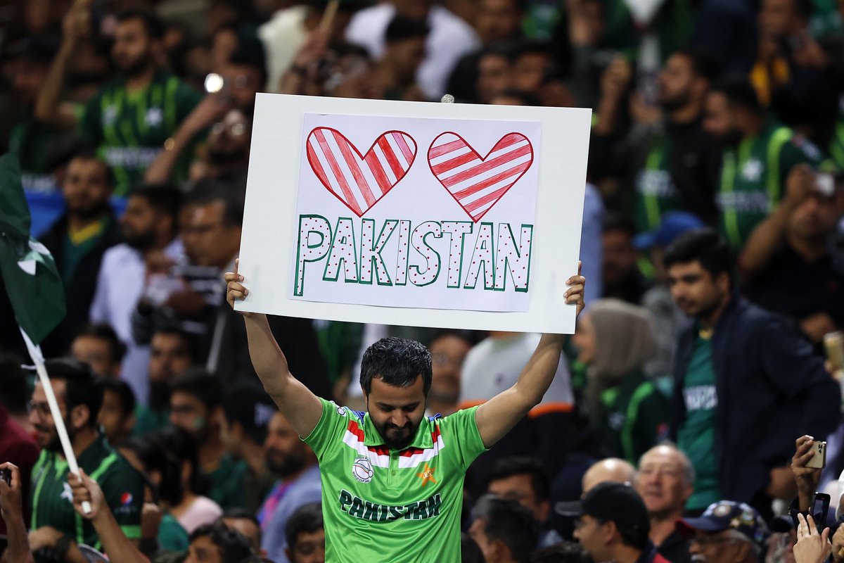 saba__razzaq's tweet photo. 153 is our favorite number
#PakvsNz #Finaliats #T20WorldCup https://t.co/Mcd51KeQoX