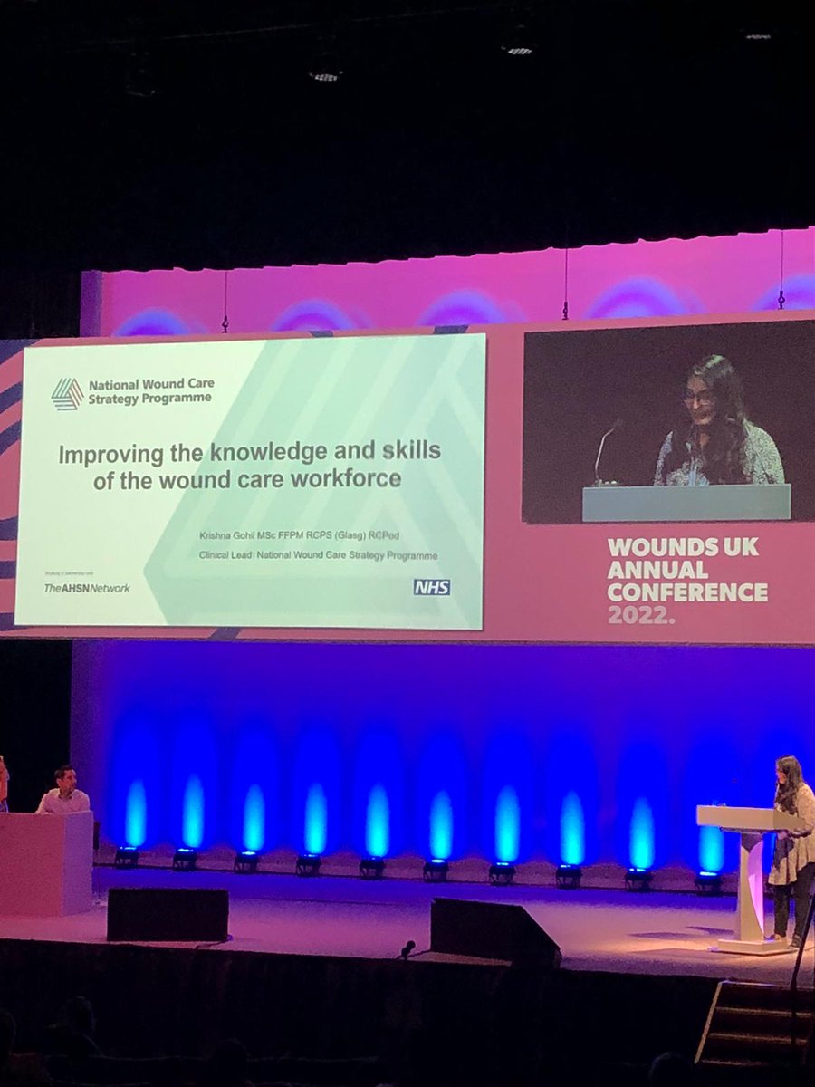 UHDB_TVTeam's tweet photo. Great talk about a national approach to improving wound care knowledge amongst health care professionals @Wounds_UK @NatWoundStrat #WUK22 https://t.co/RlWaxdbHDD