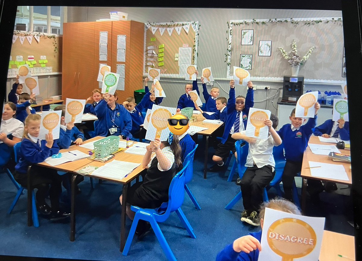 Mrs Richardson tweet media