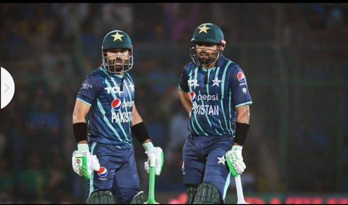 iamasoomaa's tweet photo. Our kings are back🔥
Inshallah we will win🇵🇰❤️
#BabarAzam𓃵  #rizwan  #Semifinal
#ICCT20WorldCup2022 https://t.co/Ca2u0C2J3X