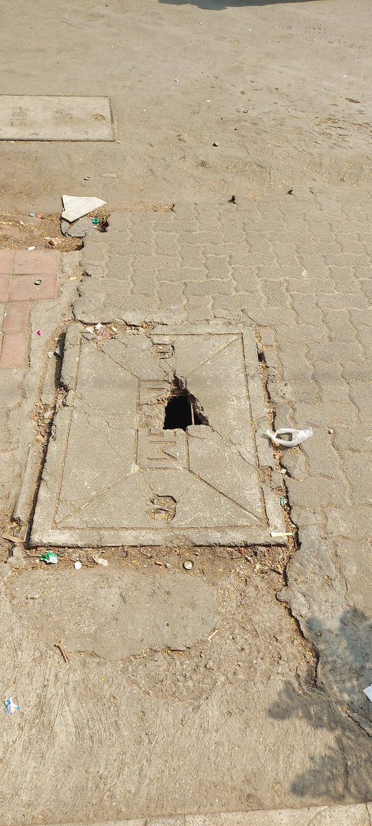 mistryvip's tweet photo. @mybmcWardPS 
The gutter top is broken &amp; its very risky. A childs leg can get stuck inside it. Request authorities to pls change the top of the gutter as soon as possible. Location : outside hotel greens, linkway estate, link road, Malad west. https://t.co/vZ8f8aMzzS