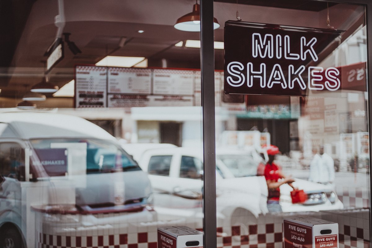 Our original Bahrain location, right here on Shabab Avenues (aka American Alley) 

#bahrain #fiveguysbh #juffair
