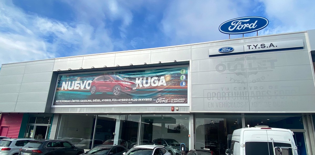 rmarcasevilla's tweet photo. 🚨🚨Hoy hacemos nuestro Directo Marca Sevilla desde las instalaciones de @tysaford en Carretera Su Eminencia. Os esperamos como siempre a partir de las 13:05h 📻📻 https://t.co/3UfzL9Po4u
