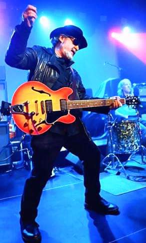 HAPPY BIRTHDAY
Joe Bouchard  November 9, 1948 74
Blue Öyster Cult 