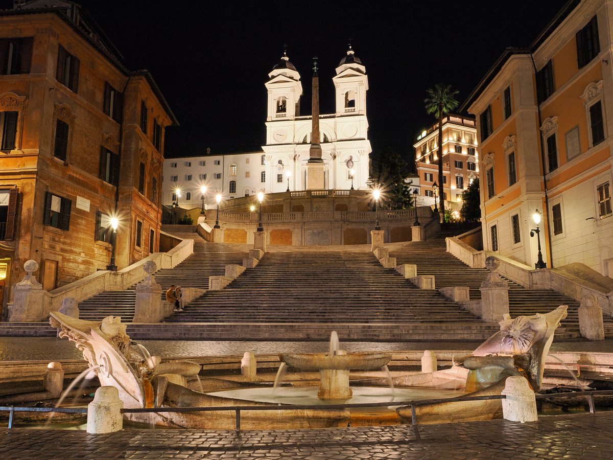 The Spanish steps, captured on our current <a href="/welshot/">Welshot Imaging</a> adventure late in the evening. A low light shooting experience.