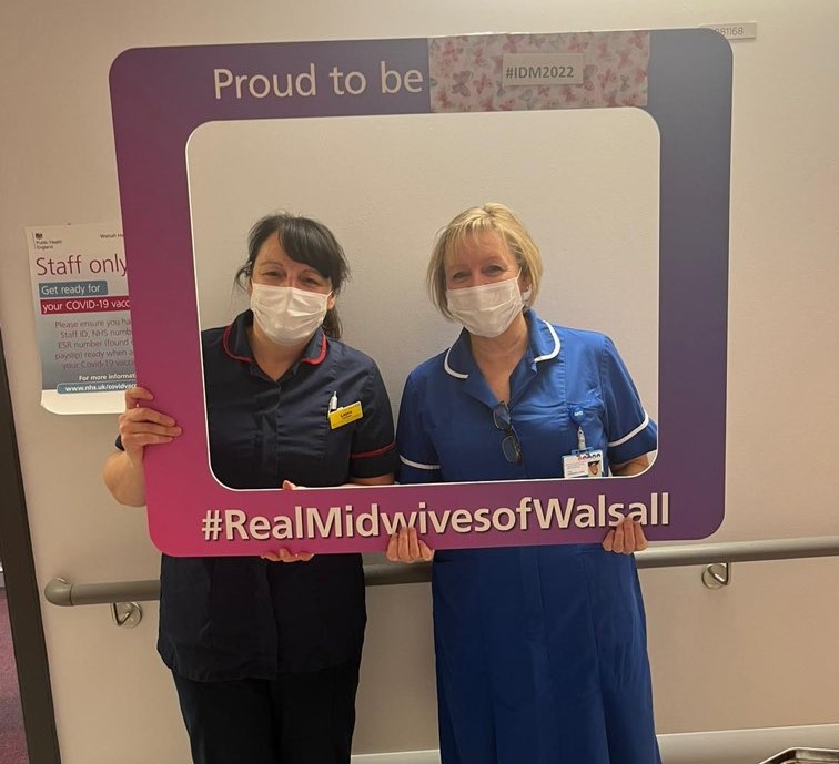 WalsallHcareNHS's tweet photo. Don't forget our super open day for potential new staff this Saturday! Meet our #RealMidwivesofWalsall
and specialists from 9am to 2pm. More here https://t.co/7nlpQhghIz https://t.co/Xe0ExcdoqV