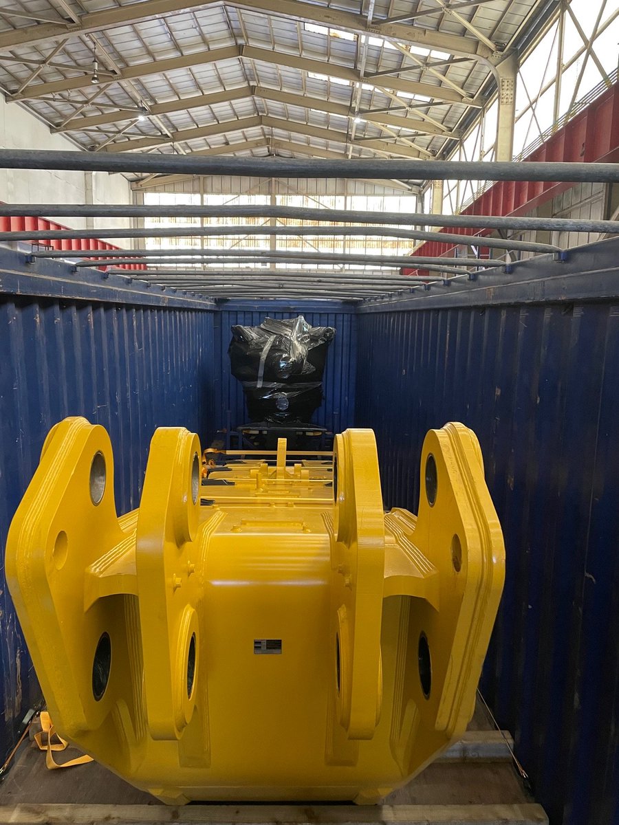HaulageHinks's tweet photo. OVERHEAD CRANE LOADING #OVERHEADCRANE #LOADING https://t.co/0eob9BXKQQ