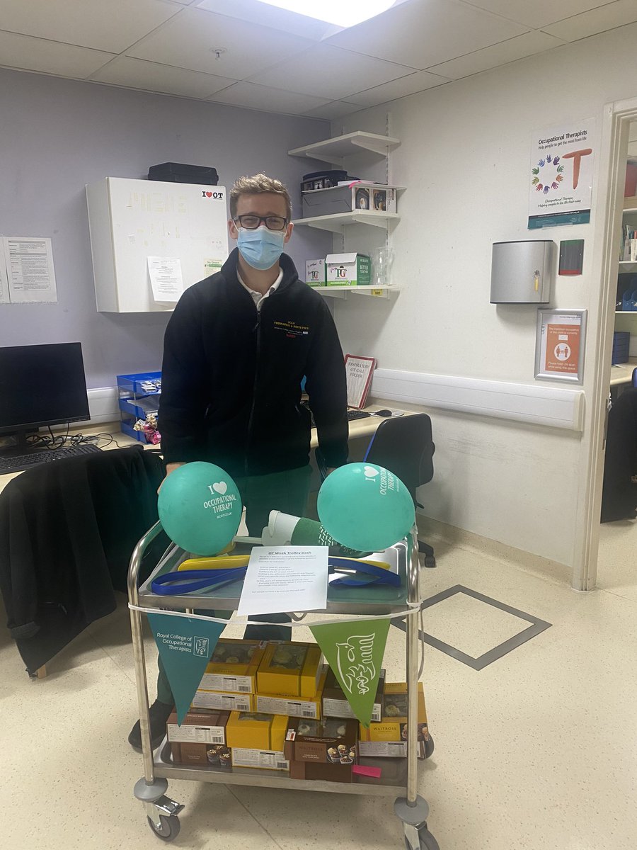 Day 3 of #OTWeek22 & our @uclh trolley dash is ready to hit the wards. Watch out MDT members... we will be quizzing your OT knowledge, getting you to guess the purpose of the aid & giving out free cupcakes 🧁 #OccupationalTherapy @theRCOT @jo_gelona @DavidCapseyOT @AliceNicOT