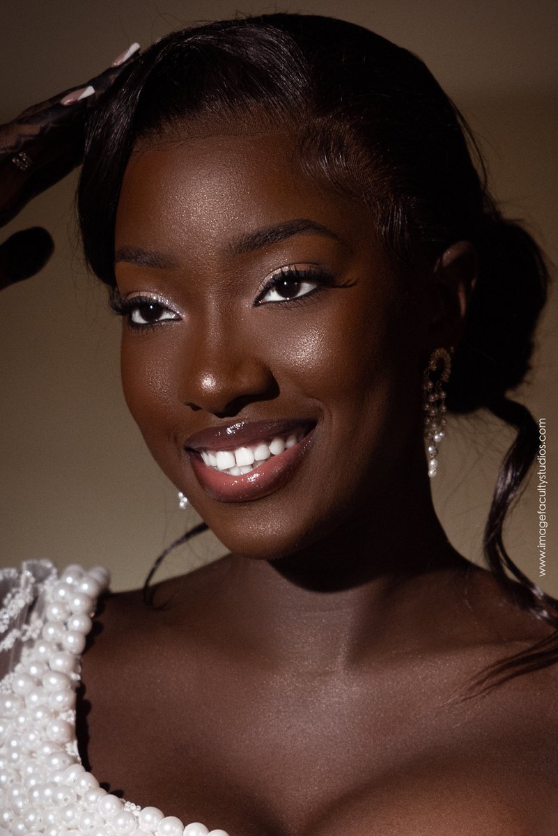 Timeless images have always been my thing when it comes to wedding photography. The beautiful bride I photographed in Bamako, Mali.

#weddingphotographer #destinationwedding #brideandgrom #london #londonwedding #ukweddingphotographer #ukweddings #idongesitusanga #imagefaculty