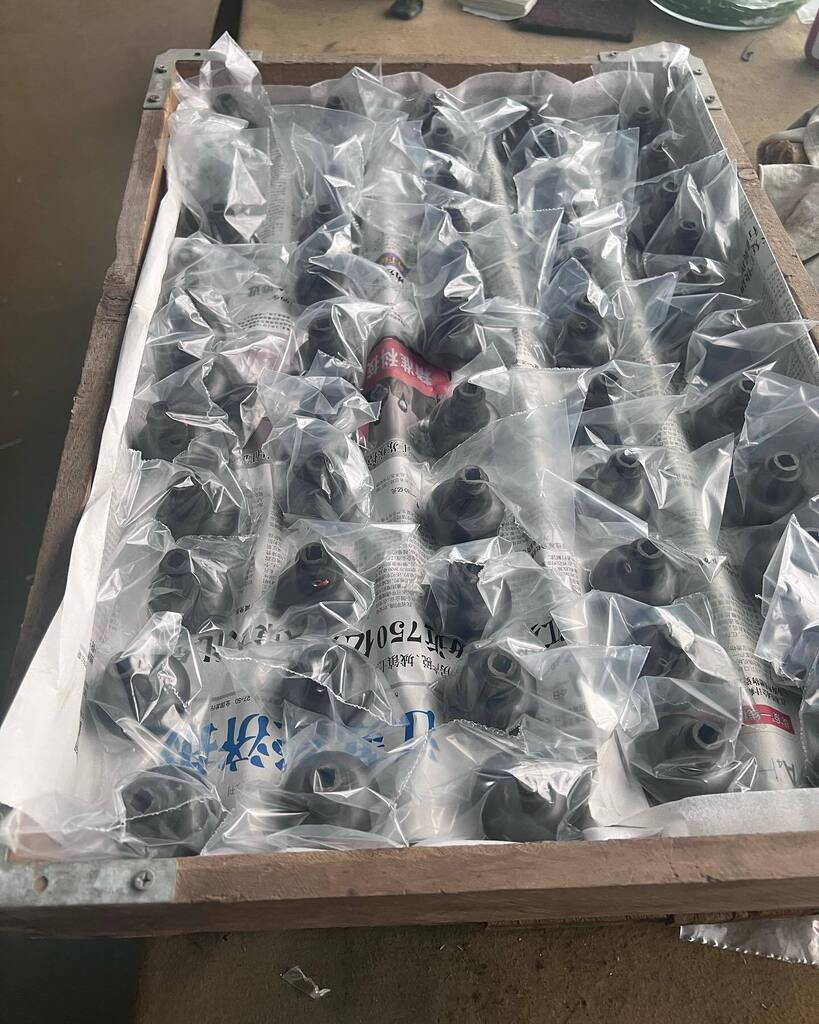 The ultimate screen door latch. Packing up a good size order for stock. Shipping this week. #screendoorlatch #vonmorris #ericmorrisandcompany #vonmorrishardware #screendoorhardware instagr.am/p/CkvM2JppzD3/