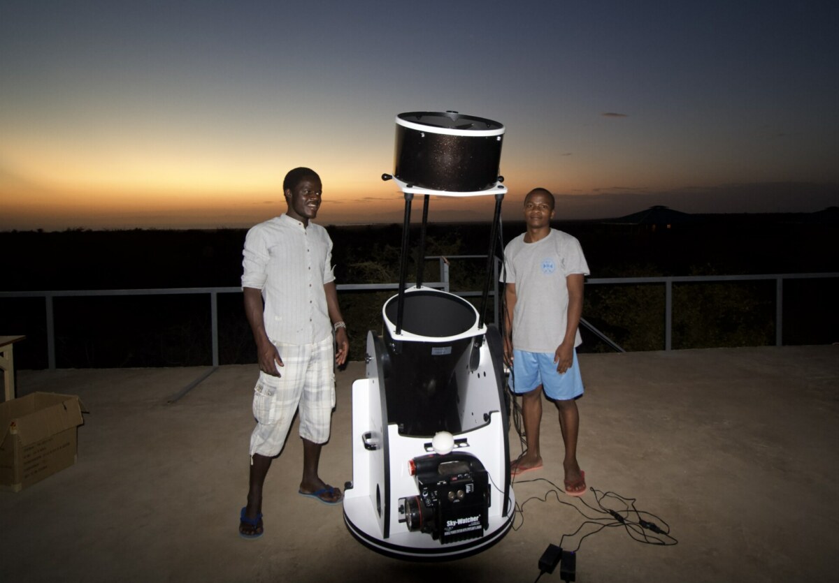 DART - OPTiK (@dartoptik) on Twitter photo Have a read what Rashid and Vincent, two students from the <a href="/AstroTU_Kenya/">AstroTU-Kenya</a>, have been up to whilst they've been in <a href="/turkanabasin/">TURKANA BASIN INSTITUTE</a> Ileret for the past couple of months in TBI's new blog post: turkanabasin.org/2022/11/techni… 🔭☄️ Have a read what Rashid and Vincent, two students from the <a href="/AstroTU_Kenya/">AstroTU-Kenya</a>, have been up to whilst they've been in <a href="/turkanabasin/">TURKANA BASIN INSTITUTE</a> Ileret for the past couple of months in TBI's new blog post: turkanabasin.org/2022/11/techni… 🔭☄️