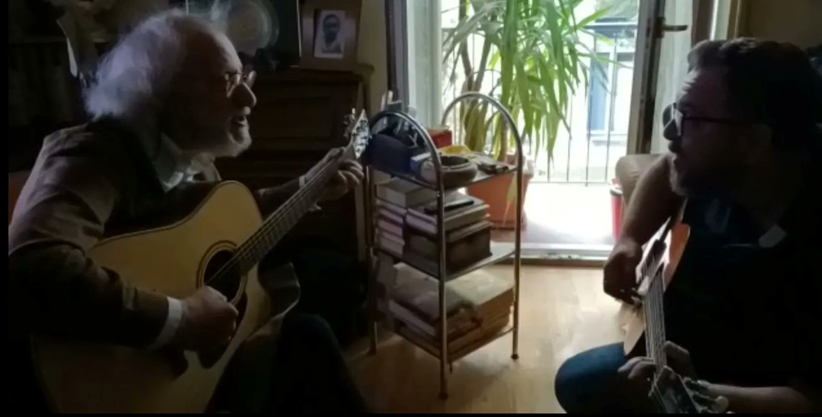 LuciaLibri (@lucialibri) on Twitter photo Riccardo Zara, leader dei Cavalieri del Re, autore della sigla di "Lady Oscar", "L'uomo tigre", mito per più generazioni
<a href="/Nuccio_Puglisi/">Nuccio Puglisi</a> l'ha incontrato
⬇️
lucialibri.it/2022/11/09/ce-…
<a href="/antilopefusa/">Antilope Fusa</a> <a href="/serenel14278447/">Serenella Raimondo</a> @Cami71Michele <a href="/kungfusi0n/">Jacopo</a> <a href="/alexarmuzzi/">Alex</a> <a href="/MichelaMgl/">!Mic_Hela!</a> @Incredibile___ Riccardo Zara, leader dei Cavalieri del Re, autore della sigla di "Lady Oscar", "L'uomo tigre", mito per più generazioni
<a href="/Nuccio_Puglisi/">Nuccio Puglisi</a> l'ha incontrato
⬇️
lucialibri.it/2022/11/09/ce-…
<a href="/antilopefusa/">Antilope Fusa</a> <a href="/serenel14278447/">Serenella Raimondo</a> @Cami71Michele <a href="/kungfusi0n/">Jacopo</a> <a href="/alexarmuzzi/">Alex</a> <a href="/MichelaMgl/">!Mic_Hela!</a> @Incredibile___