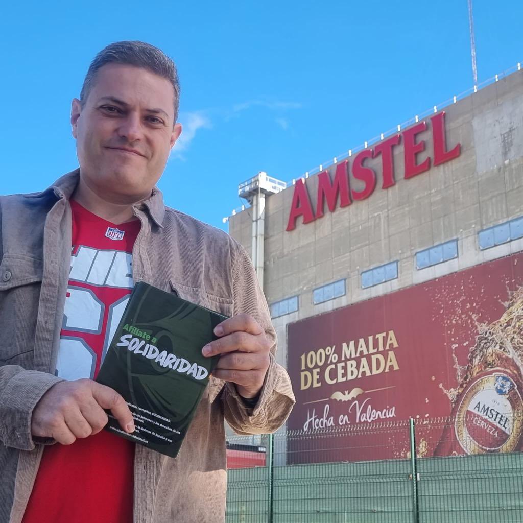 peris_vigo's tweet photo. El pasado Lunes estuvimos en el polígono de Quart de Poblet informando a los trabajadores sobre @solidaridad_esp @Rodrigo_AlonsoF @VoxDavidgarcia
@IsmaelTejero3 @MariaSisial @FRENCHI08620418 @josevtea @adelaperis @solidaridad_esp @RaulVaraCastro @solidaridad_esp @vox_cv https://t.co/OeCOEwCkia