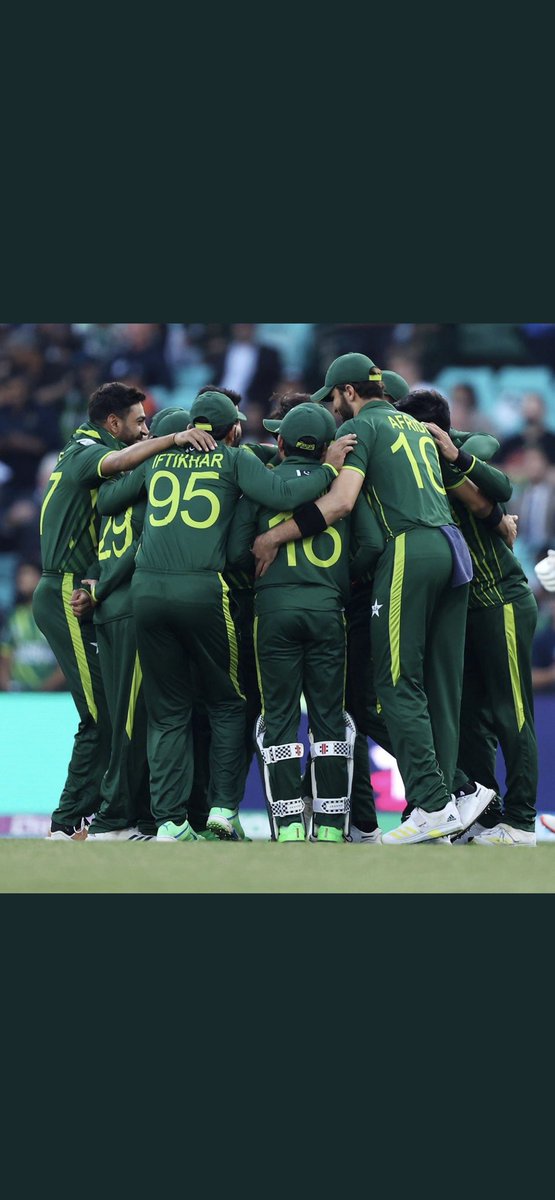 FakharZamanLive's tweet photo. Congratulations Pakistan Great Team effort well done boys. Alhamdulellah https://t.co/xgQjGYTRTZ