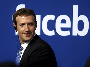 CNBCTV18Live's tweet photo. #MarkZuckerberg says shifted more resources onto a smaller number of high priority growth areas like AI discovery engine, ads, biz platforms, and metaverse
To scale back budgets, reduce perks and shrink real estate footprint, he adds
#MetaFiring #Facebook https://t.co/WPgsZBB6rn