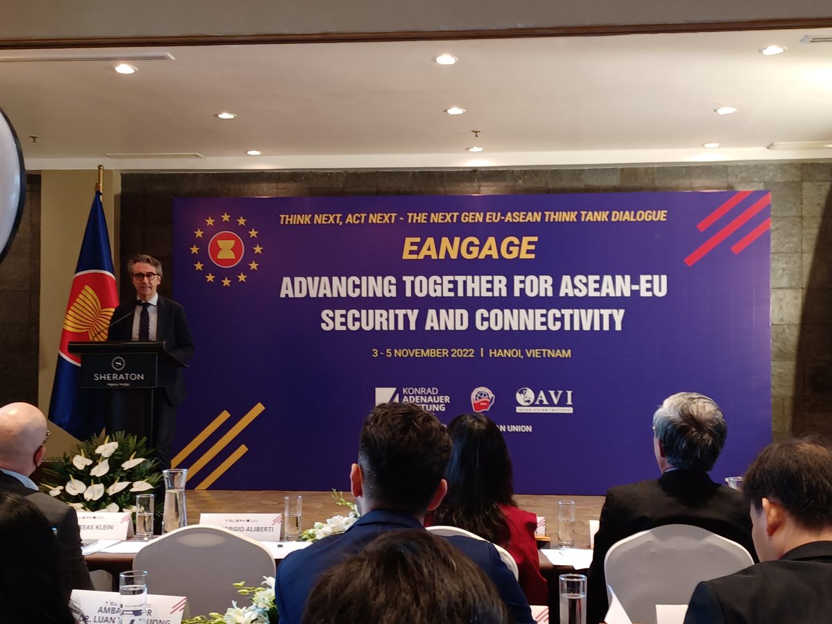 AnnaYGrzywacz's tweet photo. Inspiring, thought-provoking, and e(a)ngaging time during the #Eangage Hanoi conference. Thank you @KASonline, @vision_asian, and @IFPSS_DAV for much-needed discussions on EU-ASEAN relations, and @chheangcam, @SupritiBez, @phuong_anhvu, and many others for making this work. https://t.co/OOjSgDV1zg
