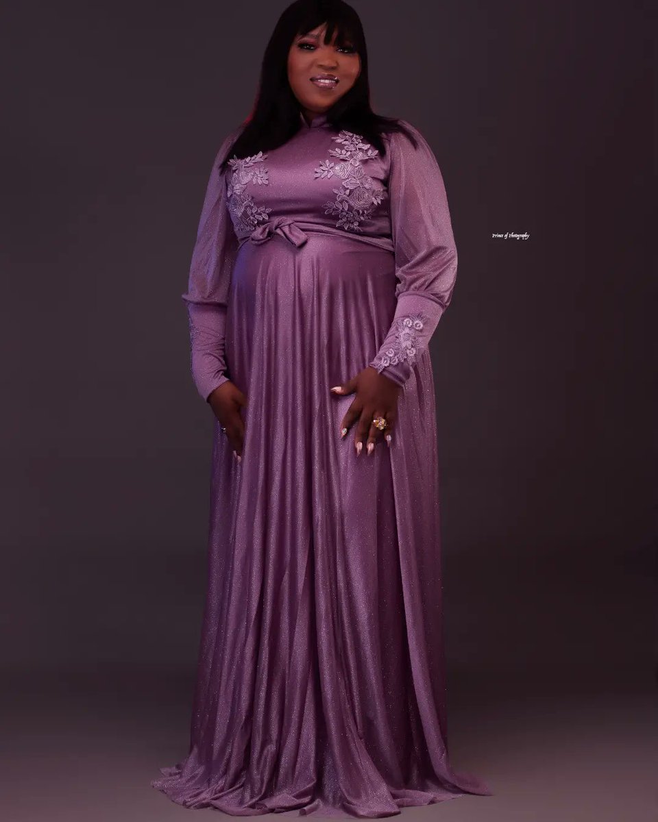 adegraphystudio's tweet image. With the new day comes new strength and new thoughts. @ladyb24.bo 

Makeup: faith_otbb
📸 :princeofphotography