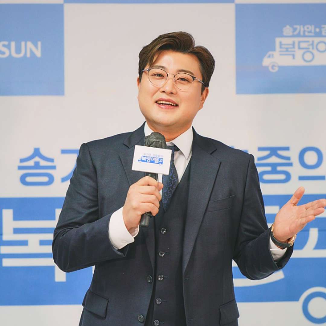 김호중 온몸 불살라  전국에 <복덩이들고 >전파
#김호중복덩이들고_수요일마다_아리스에게컴
김호중역조공예능
#국민복덩이남매_김호중_송가인