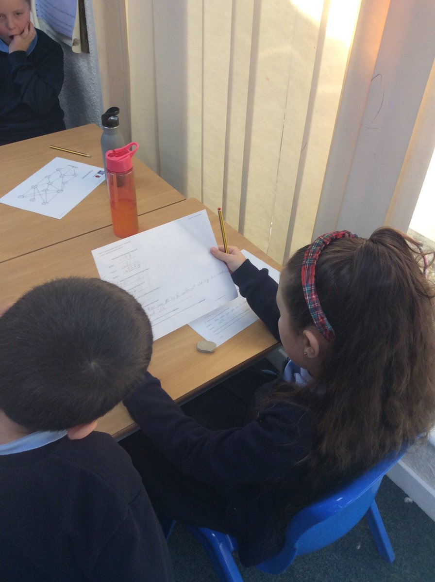 StBernardsep's tweet photo. T4 have been looking at routers and networks during computing #stbComputing https://t.co/AunYOPualn
