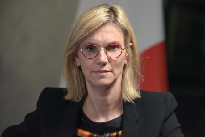 Agnès Pannier-Runacher : "La transition énergétique, c'est quand l'argent de la compagnie pétrolière Perenco transite par mon père jusqu'au compte en banque de mes enfants sans passer par moi."