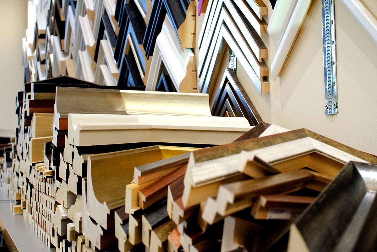 FlagshipFraming's tweet photo. We provide FREE chevron samples of all our mouldings so that you and your customers know what you're getting before you buy! Head to our website to order yours now!

#Flagshipframing #bespokeframing #customframing #pictureframes #wallart #pictureframing #pictureframe https://t.co/qN02ZMHDfr