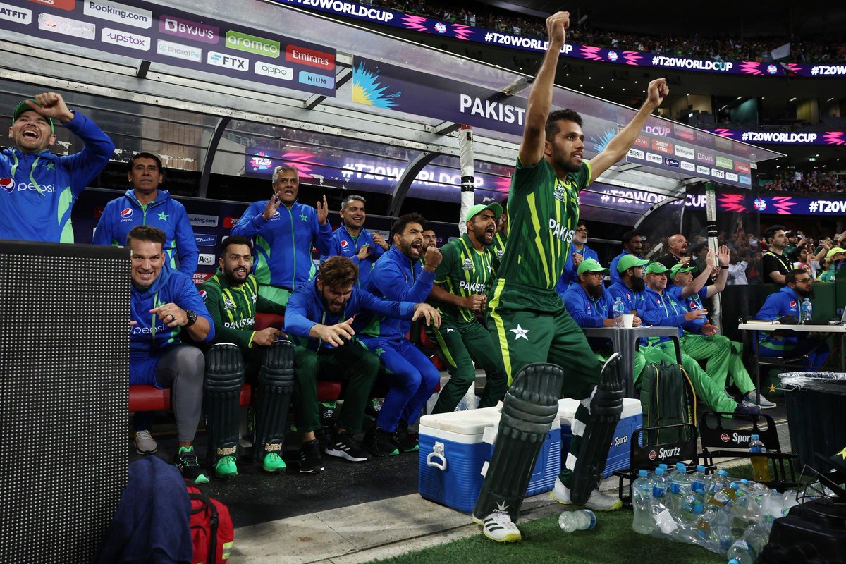 I__amWitty's tweet photo. Congrates
@TheRealPCB https://t.co/w3UTmY2Y9b