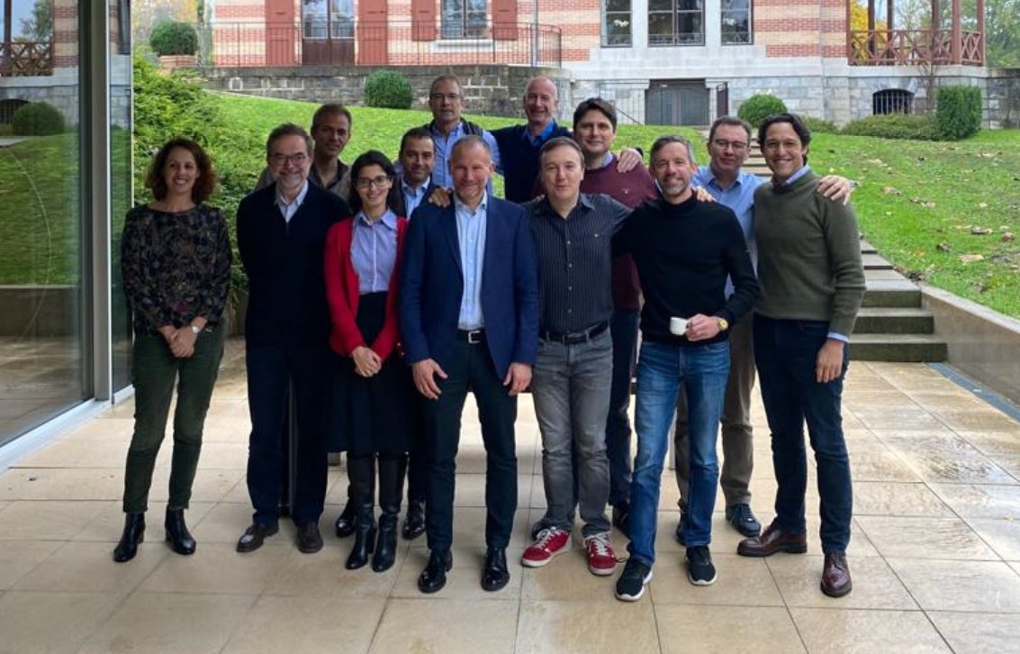 Meet our team of senior medical oncologists and translational researchers dedicated to provide the best care to our patients and innovative therapies, led by Prof. Olivier Michielin, head of the Dpt. of Oncology, and Dr <a href="/Alfdoc2/">Alfredo Addeo MD</a> Head of the Oncology Division