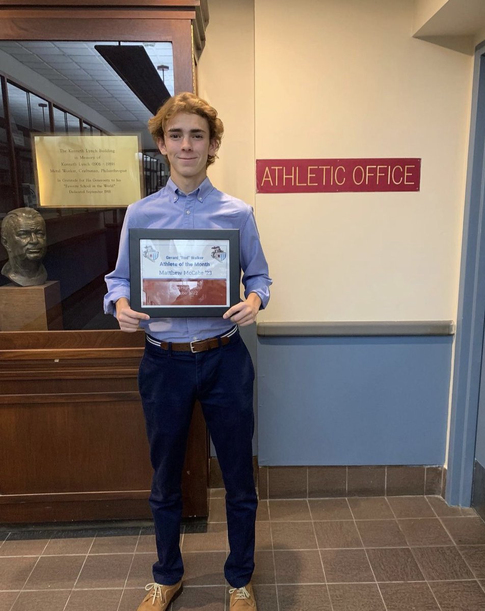 BrianMcCabeNJ's tweet photo. @xavierhs Matthew McCabe received the Gerard “Rod” Walker Athlete of the Month for October! @xaviertrack https://t.co/noCChSffm7
