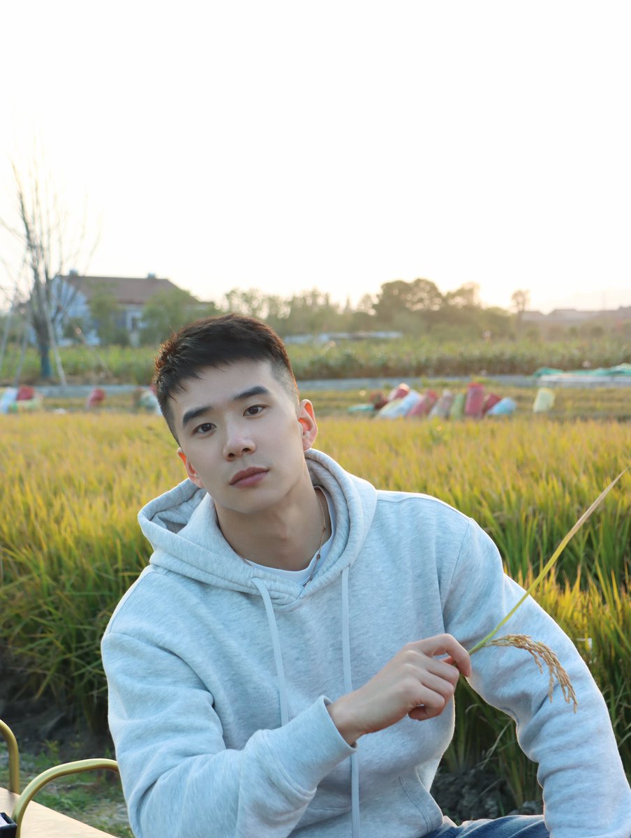 Lyon1069's tweet image. 我也想看你们用照片盖楼🌚