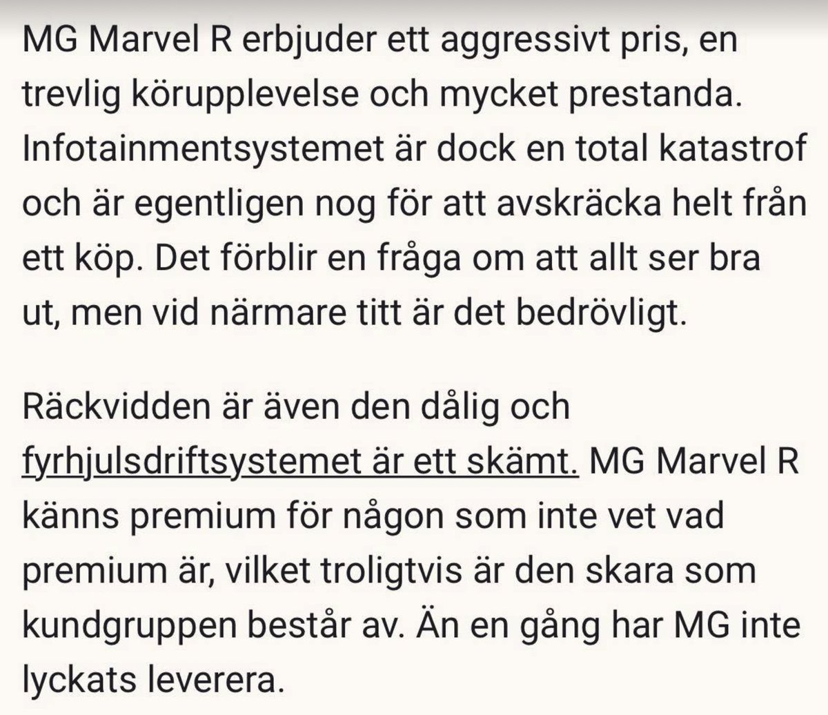 ErikCarlsson's tweet photo. Min brorsa köpte en elbil i panik igår för att få klimatbonusen. Han hann inte provköra eller läsa recensioner. 

I dag läste vi recensionen av bilen tillsammans: https://t.co/0oDvY2tJRy