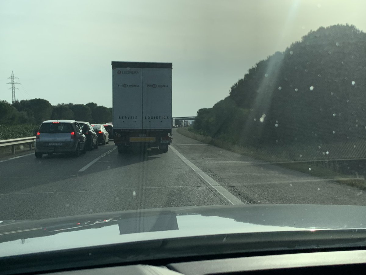 antonio flaqué tweet media