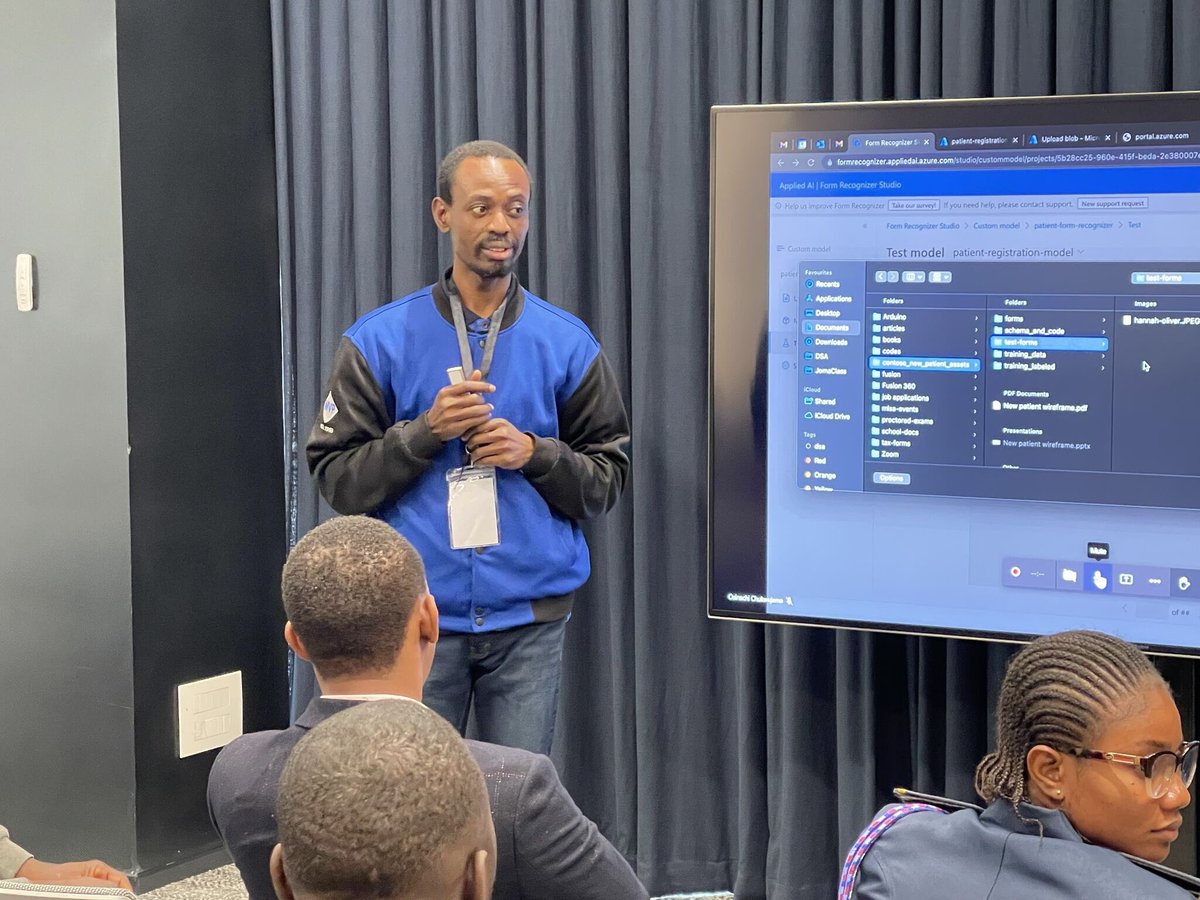 Breakout session with OluwaSeyi Oluwawumiju(MVP,MCT,FIIMafrica,ITIL,FIM) ongoing conversations about how AI could be used as a tool to extract documents in organizations. #techsummitnigeria #techsummitng  #microsoft #ai  
<a href="/soluwawumiju/">Seyi Oluwawumiju (O)</a>