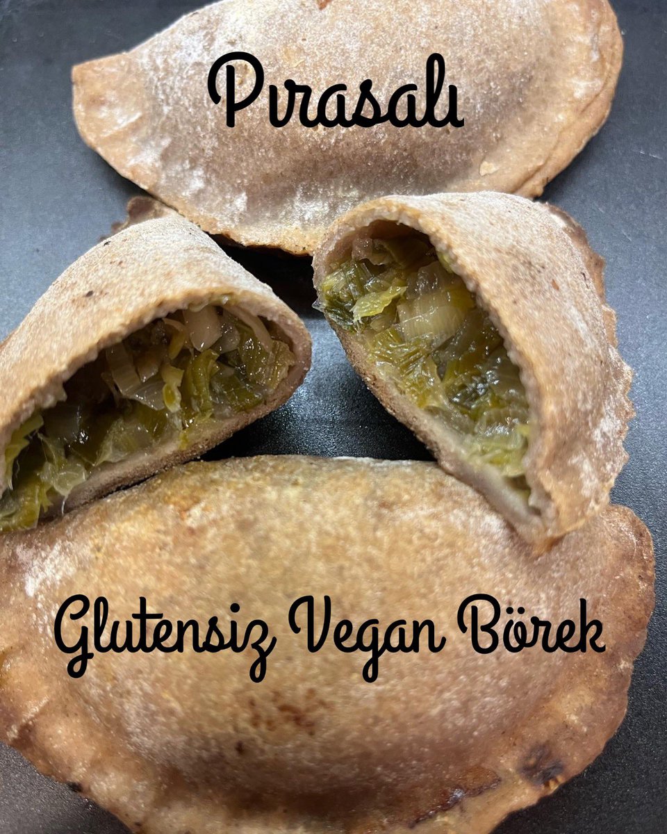 tatli_firin's tweet photo. Gluten yok,yumurta yok,süt yok,katı yağ yok, yoğurt yok, nişasta yok, katkı maddesi yok,maya yok, %100 Karabuğday var, karnı yarık otu tozu var, zeytinyağ var, karbonat var,pırasa var, soğan var, tuz var, lezzet zaten var. #glutensiz #çölyak #diyetisyen #vegan #sağlıklıyaşıyoruz https://t.co/8D9cT0XDmr