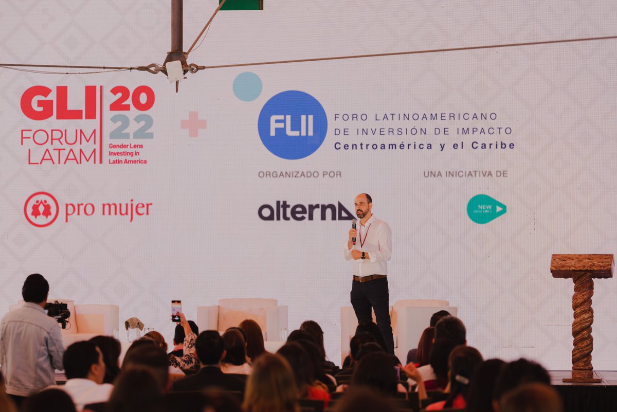 Alterna_Impact's tweet photo. Arranca el #FLIICAC22  #CONVERGENCIA con las palabras de bienvenida por @danbuchbinder
director de Alterna y @PaulWeb45179191 jefe de la unidad de Finanzas Inclusivas e Innovadoras del Ministerio de Asuntos Exteriores y Europeos de Luxemburgo. @cooperation_lu @AdaMicrofinance https://t.co/8gXi75Kxr0