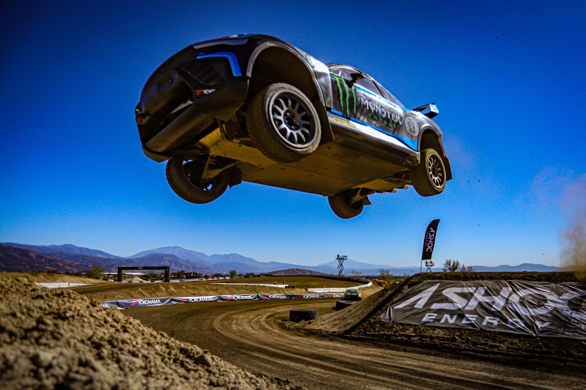 New #BakkerudLIFE is out - Glen Helen was a roller coaster - check out my latest vlog - youtu.be/n8rpep11bH8