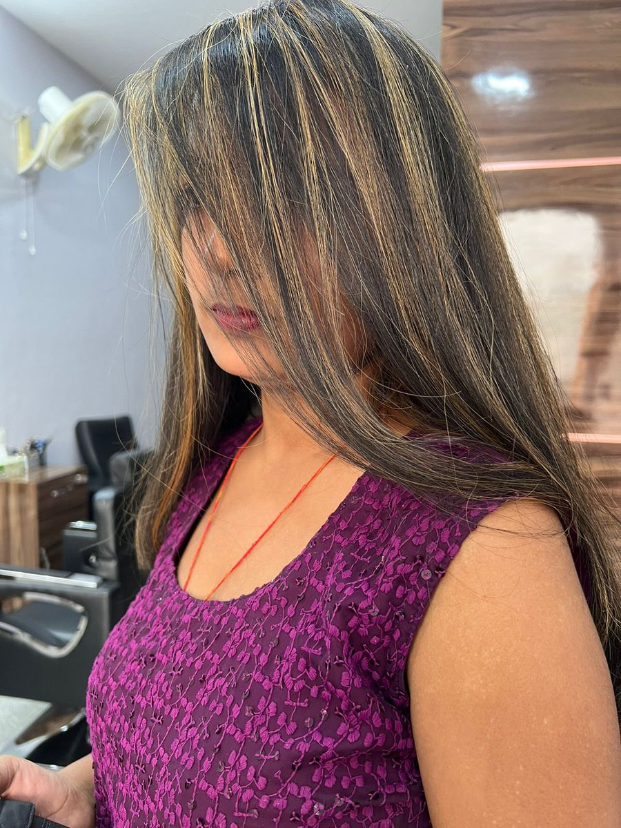 Highlighting colour done by <a href="/bhupindernahar/">Bhinda nahar</a> <a href="/hsperfectlook/">HS Perfect look & beauty salon</a> #LOrealParis #LOrealParis #TrendingNow