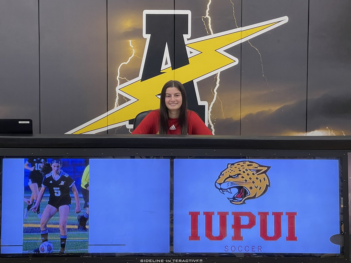 vjabolts's tweet photo. Congratulations to Emily Tobin of @Andrew_Soccer who committed to continue her academic and athletic careers at Indiana University -Purdue University at Indianapolis (IUPUI) https://t.co/zia4Z7uVNx