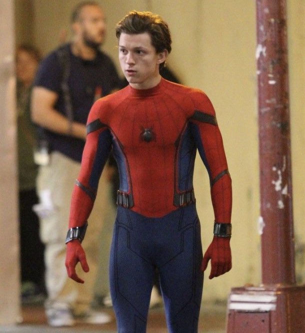 RT @spideysbrie: tom in his spider-man suit <3 https://t.co/lUg825VjQQ