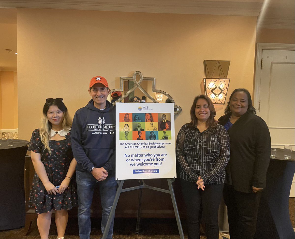 HCUEngineering's tweet image. Our COSE students, Abagail Conger and Xiaofan Caí, along with Dr. Fabre and Dr. Trevino attended the Southwest Regional Meeting of the American Chemical Society.🧪