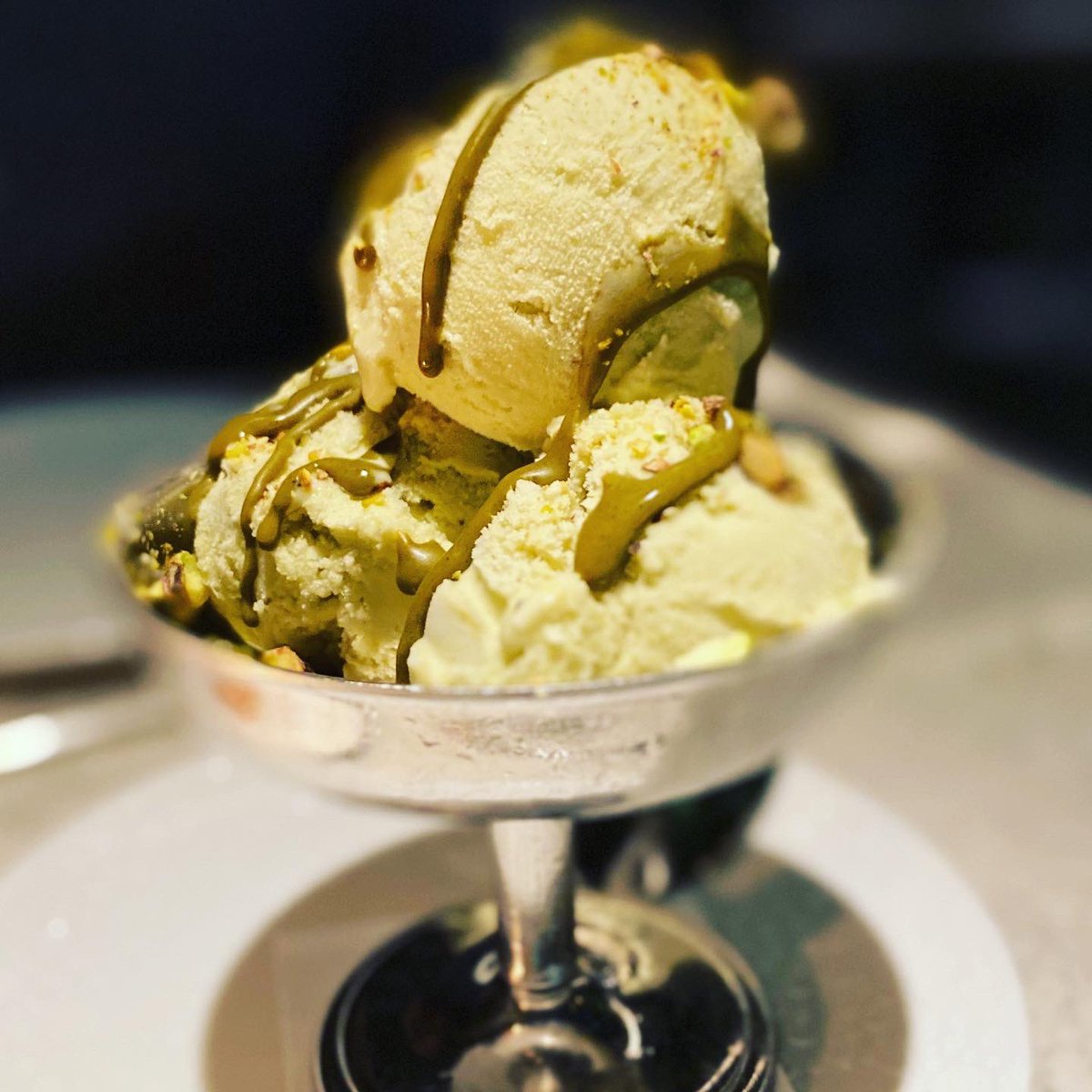 JoshAndRachael's tweet photo. New Video just dropped featuring a restaurant featured on @WhatsRightShow with @eatinglasvegas
#RPMItalian definitely worth checking out on your next trip to Las Vegas.
Here is our review:
https://t.co/ikQ2ij9sgO
AND THEY SERVE LUNCH
#CaesarsPalace @CAESARSFORUM https://t.co/Lcmu8ceEhB